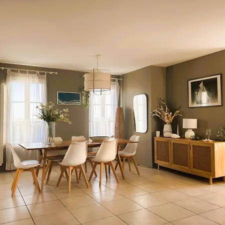 Semesterbostad ღ Le Somptueux Spatieux, Jardin,proche La Couarde-sur-Mer