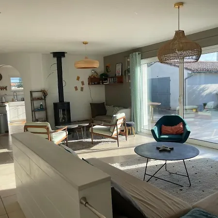 ღ Le Somptueux Spatieux, Jardin,Proche Plage * La Couarde-sur-Mer