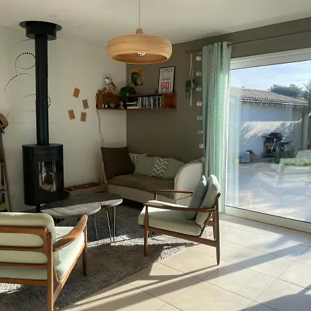 ღ Le Somptueux Spatieux, Jardin,Proche Plage * La Couarde-sur-Mer