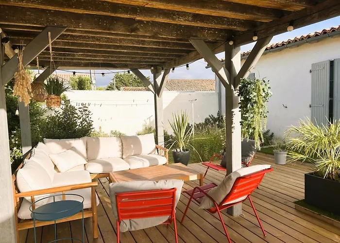 Ღ Le Somptueux Spatieux, Jardin,Proche Plage * La Couarde-sur-Mer